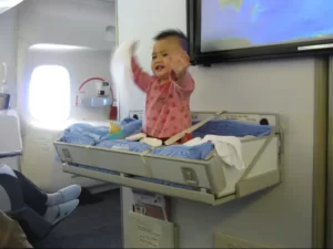 เครื่องบินกับเด็กทารก